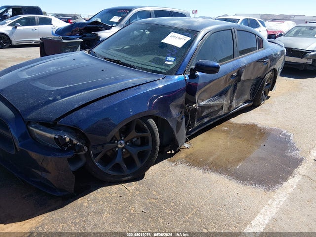 Dodge Charger Se