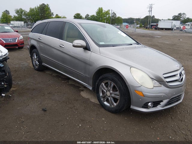 Salvage Mercedes-Benz R 350 Image