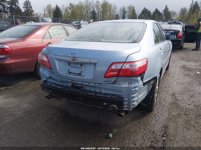 Toyota Camry Xle V6