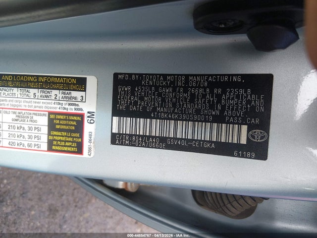 Toyota Camry Xle V6