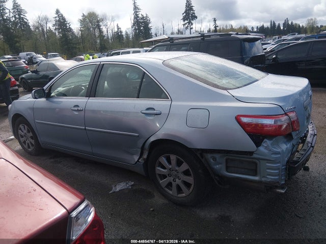 Toyota Camry Xle V6
