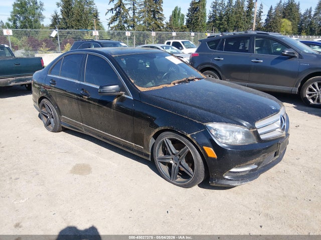 Salvage Mercedes-Benz C-Class Image