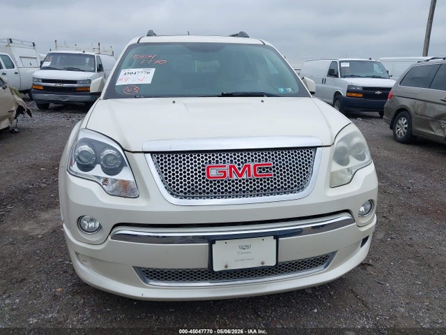 GMC Acadia Denali