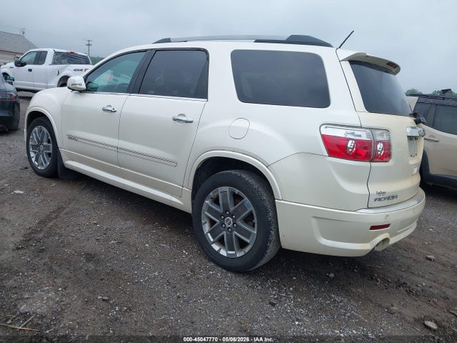 GMC Acadia Denali