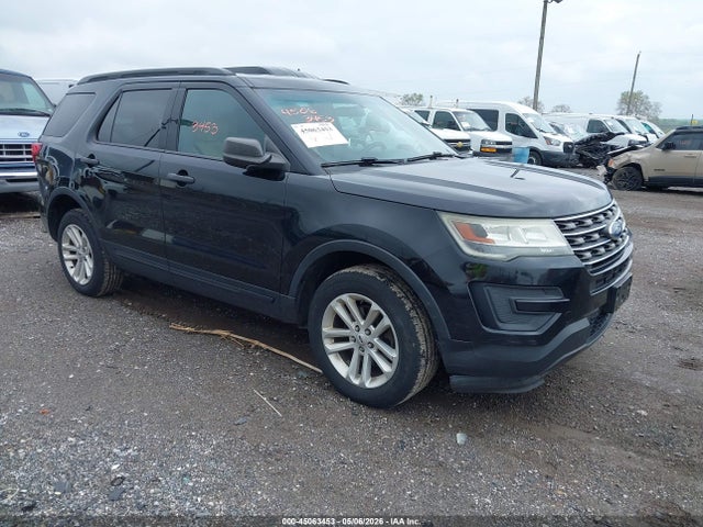 Salvage Ford Explorer Image