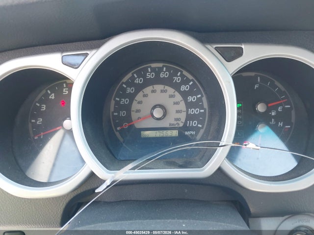 Toyota 4Runner Sr5 V8