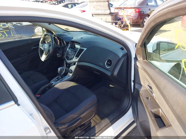 Chevrolet Cruze 1lt Auto