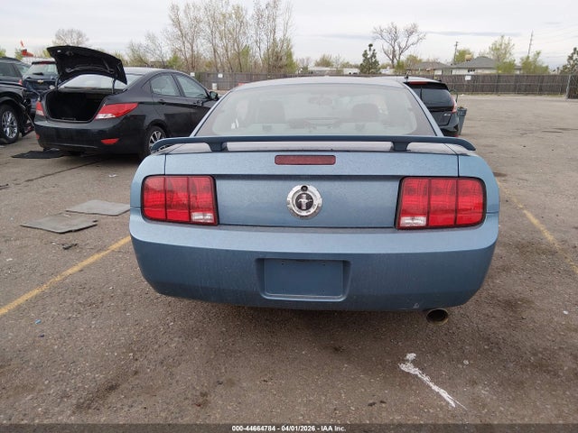 Ford Mustang V6