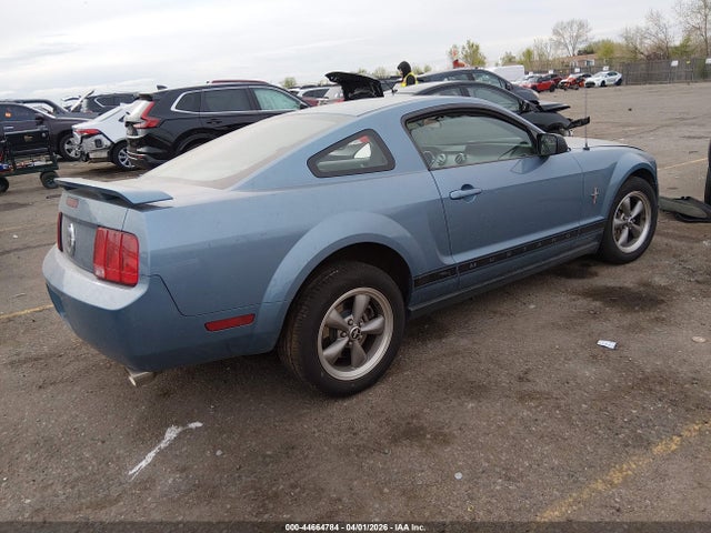 Ford Mustang V6