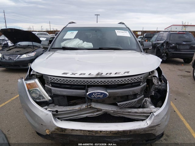 Ford Explorer Xlt