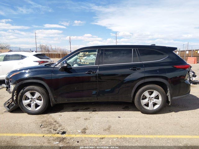 Toyota Highlander Le