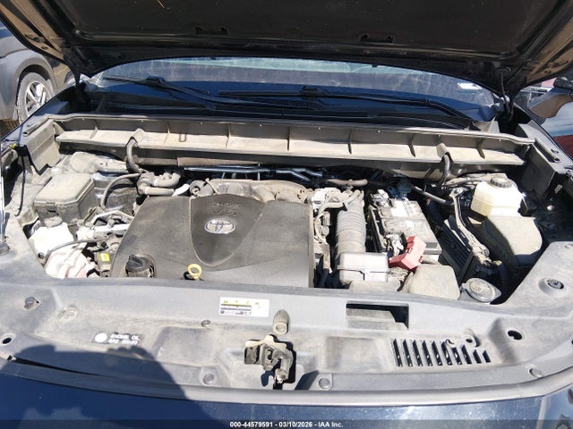 Toyota Highlander Le