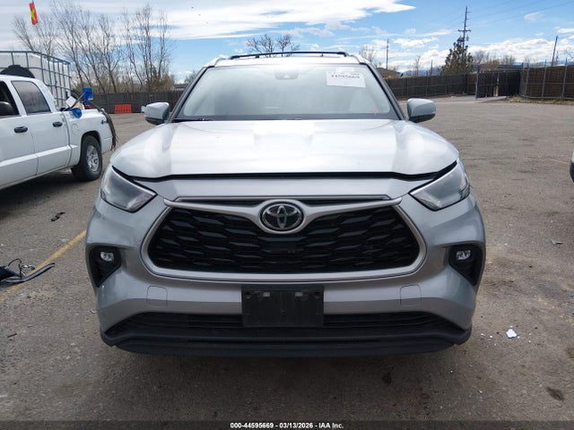 Toyota Highlander Xle