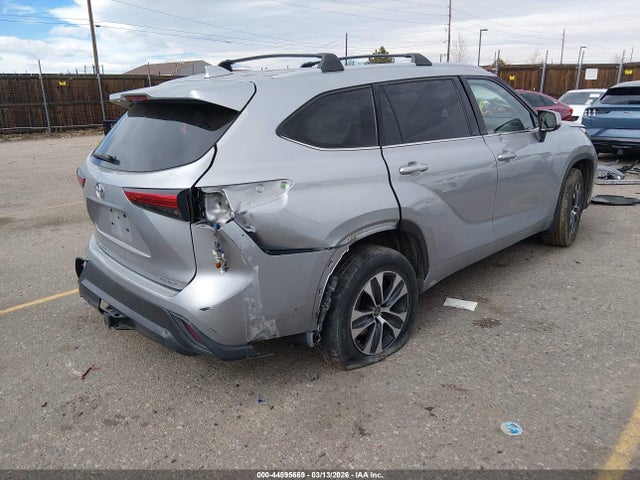 Toyota Highlander Xle