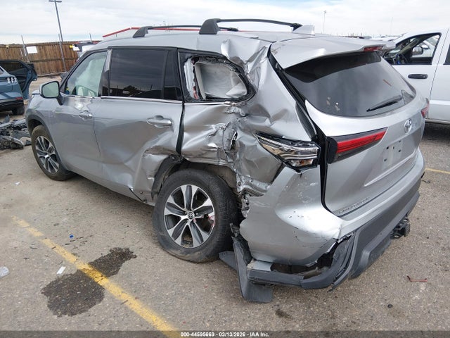 Toyota Highlander Xle