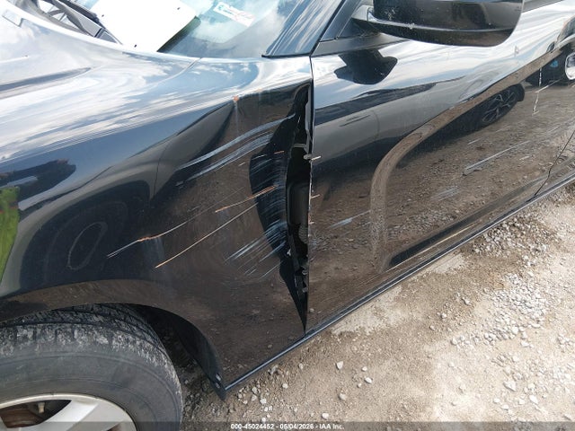 Dodge Charger Se