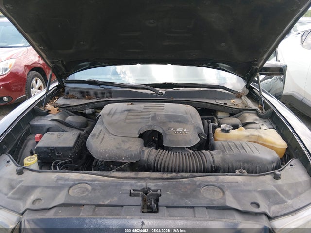 Dodge Charger Se