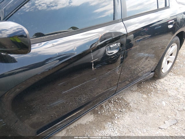 Dodge Charger Se