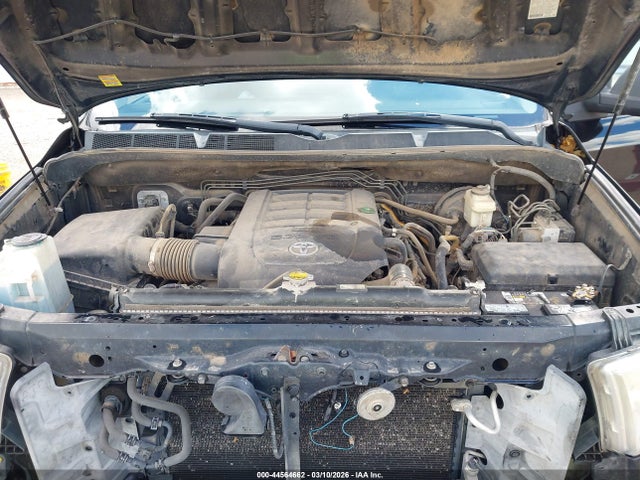 Toyota Tundra Grade 5.7l V8