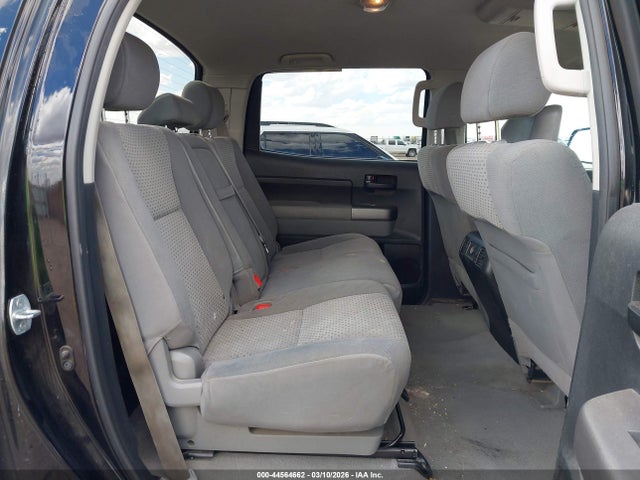 Toyota Tundra Grade 5.7l V8