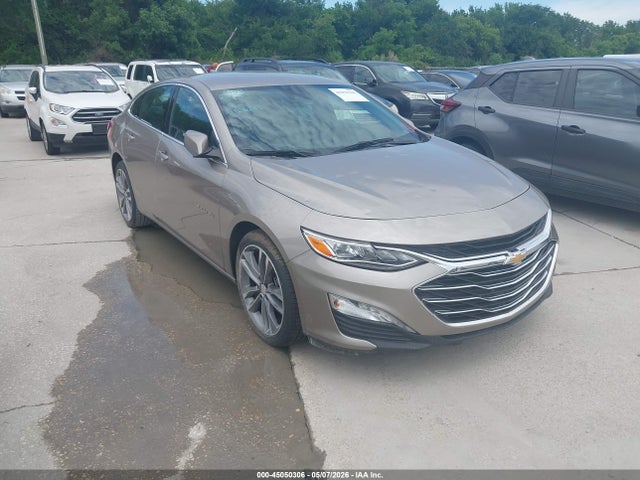 Salvage Chevrolet Malibu Image