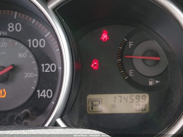 Nissan Versa 1.8sl