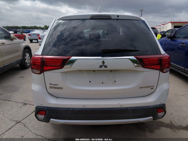 Mitsubishi Outlander Se