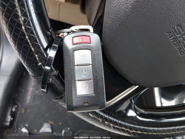 Mitsubishi Outlander Se