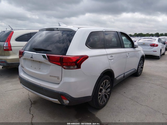 Mitsubishi Outlander Se