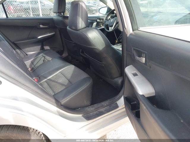 Toyota Camry Se