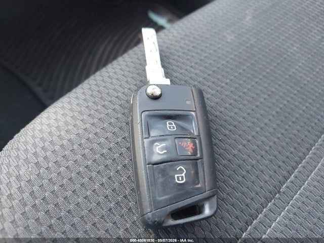 Volkswagen Golf Tsi S 4-door