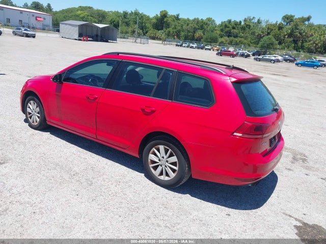 Volkswagen Golf Tsi S 4-door