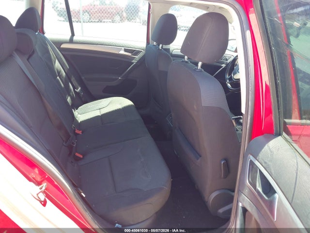 Volkswagen Golf Tsi S 4-door