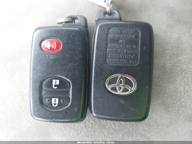 Toyota Prius Two