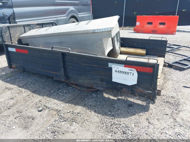 Trailer Trailer