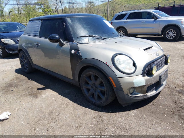 Salvage MINI Cooper S Image