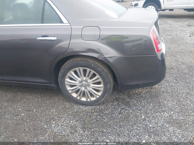 Chrysler 300c Awd