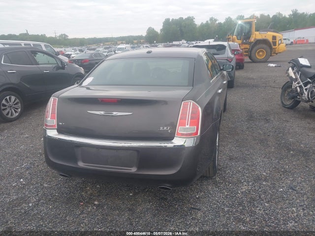 Chrysler 300c Awd