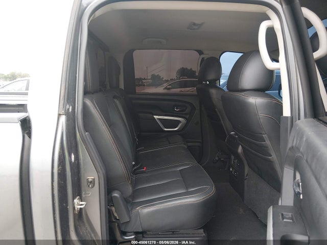 Nissan Titan Sl