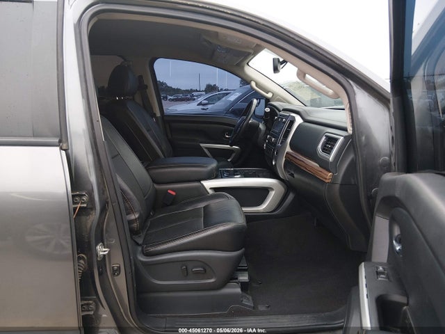 Nissan Titan Sl