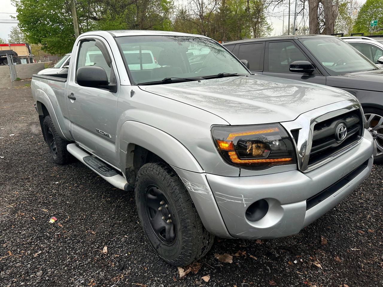 Toyota Tacoma Base