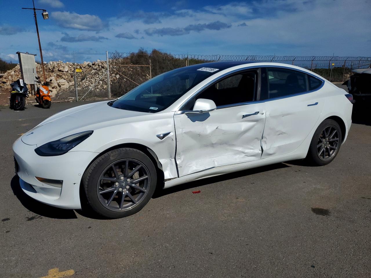 Salvage Tesla Model 3 Image