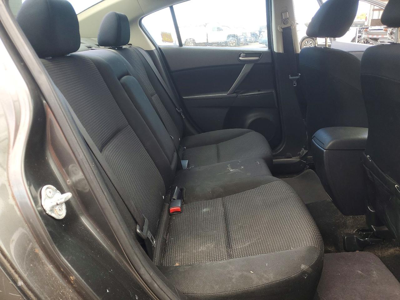 Mazda 3 I