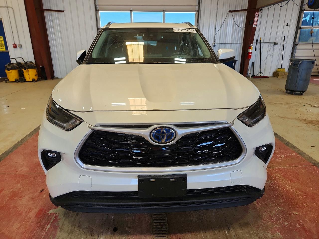 Toyota Highlander Hybrid Xle