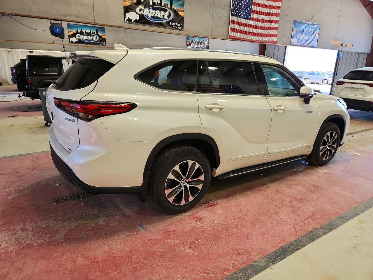 Toyota Highlander Hybrid Xle