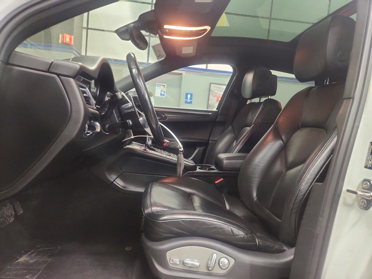 Porsche Macan S