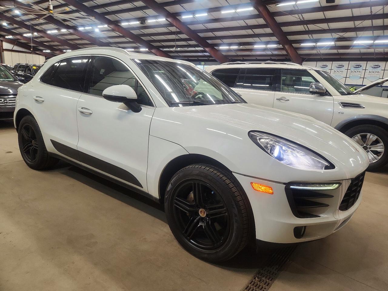 Porsche Macan S