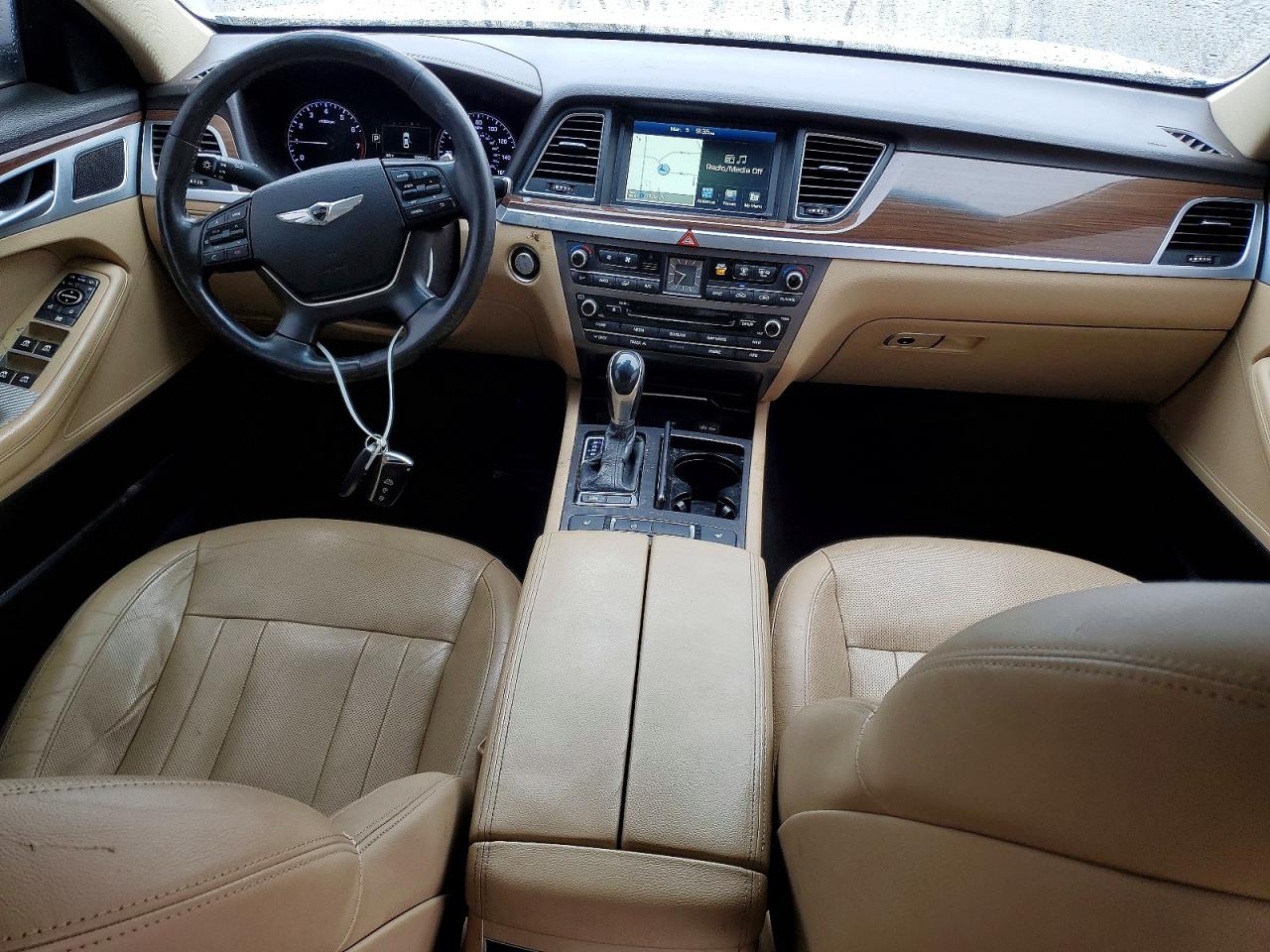 Hyundai Genesis 3.8l
