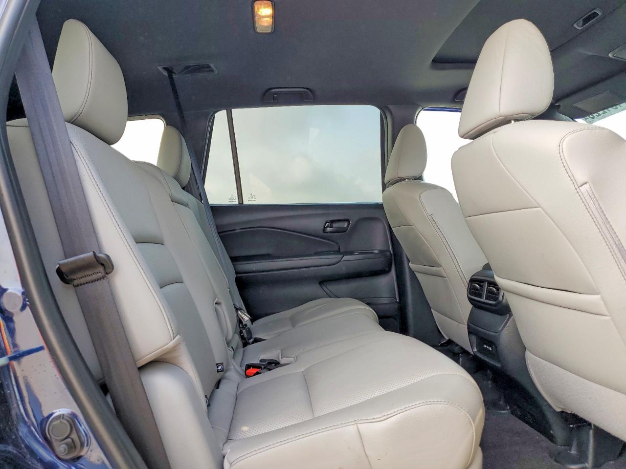 Honda Passport Exl