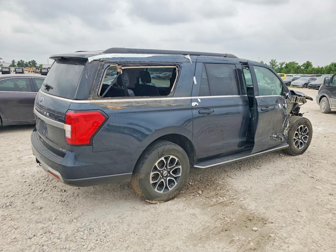 Ford Expedition Max Xlt